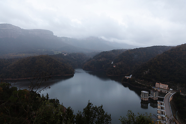 포토 JPG 해외이미지 식물 산업 호수 자연 풍경 사람없음 치료 물 강 반사 상점 힘 흐름 에너지 안개 저수지 도시 스페인 댐 공학 수력발전 필터 해외포토 자연요소 공공시설 교육 유럽 컨셉 의학 날씨 발전 생태계 수력에너지 파일형식 이미지허브