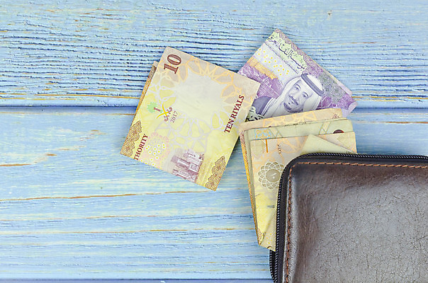 포토 JPG 해외이미지 백그라운드 지폐 돈 비즈니스 성공 사람없음 목재 금융 경제 달러 쪽지 저축 성장 만 시장 재산 중앙 구매 무역 투자 상업 아라비아 가스 보물 사우디아라비아 고립 수입 아랍어 옛날 왕국 위기 힘찬 해외포토 나무 산업 컨셉 재료 중동 쇼핑 파일형식 이미지허브