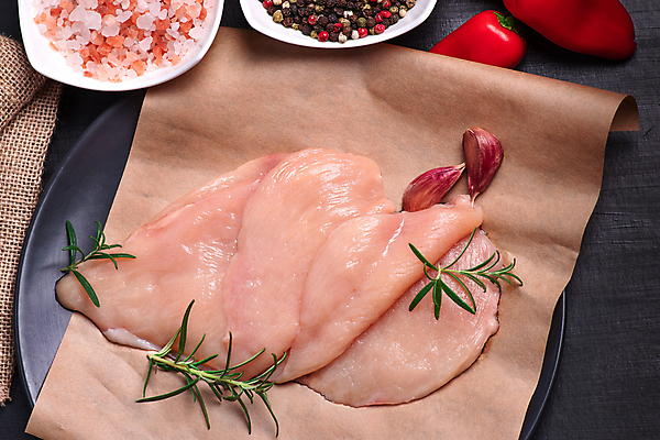 포토 JPG 해외이미지 접시 음식 조각 백그라운드 다이어트 재료 건강 육류 요리 사람없음 목재 가로 빨간색 주방 식사 저녁식사 치킨 흰색 신선 칼 맛 그릴 바비큐 가슴 자르기 먹기 만족 준비 날것 슬라이스 칠면조 점심식사 단백질 생식 해외포토 나무 식기 감정 컬러 컨셉 식재료 모션 조류 주방용품 신체부위 닭고기요리 영양소 파일형식 이미지허브