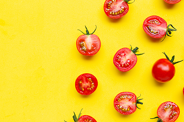 포토 JPG 해외이미지 토마토 방울토마토 단면 실내 사람없음 노란배경 해외포토 백그라운드 채소 내부 노란색 파일형식 이미지허브