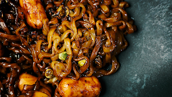 포토 JPG 해외이미지 접시 배너 음식 백그라운드 컨셉 재료 젓가락 한국 요리 사람없음 주방 식당 식사 저녁식사 카페 방 사발 닫기 맛 먹기 국수 점심식사 인기 해외포토 식기 아시아 모션 수저 상점 면류 사기그릇 파일형식 이미지허브