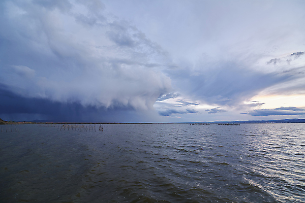 포토 JPG 해외이미지 구름 호수 야생동물 모래 줄기 여행 자국 자연 밥 아침 날씨 주택 풍경 사람없음 야외 물 여름 파란색 강 태양 평화 귀여움 일출 일몰 새벽 활발 꿈 산책로 시골 스페인 저녁 지중해 모래언덕 생태계 소금 먼지 지역 폭풍 커뮤니티 천국 내추럴 방법 수평선 해외포토 주간 자연요소 식물 동물 계절 유럽 길 음식 바다 컬러 컨셉 건물 노을 야간 언덕 파일형식 이미지허브