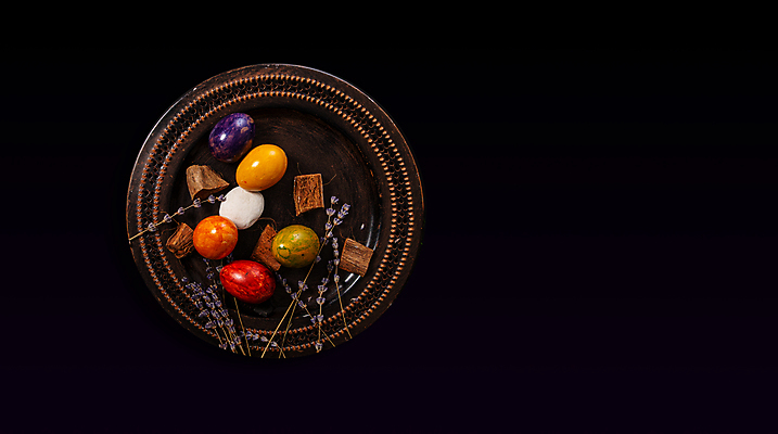 포토 JPG 해외이미지 전통 디자인 꽃 유럽 문화 백그라운드 컨셉 꽃무늬 패턴 조류 검은배경 휴가 이벤트 사람없음 장식 상자 컬러풀 검은색 치킨 봄 벚꽃 나뭇가지 축하 사발 먹기 부활절계란 체코 크로아티아 동쪽 구성 밀랍 벨로루시 불가리아 카피스페이스 해외포토 나무 식물 동물 계절 나라 컬러 무늬 모션 부활절 계란 공백 사기그릇 방향 닭고기요리 파일형식 남유럽 이미지허브