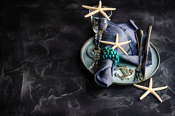 포토 JPG 해외이미지 식기 접시 음식 바다 백그라운드 탁자 휴가 사랑 사람없음 세트 주방 축제 식사 저녁식사 회색 흰색 시골 은색 시멘트 설정 콘크리트 카피스페이스 해외포토 감정 컬러 가구 공백 파일형식 이미지허브