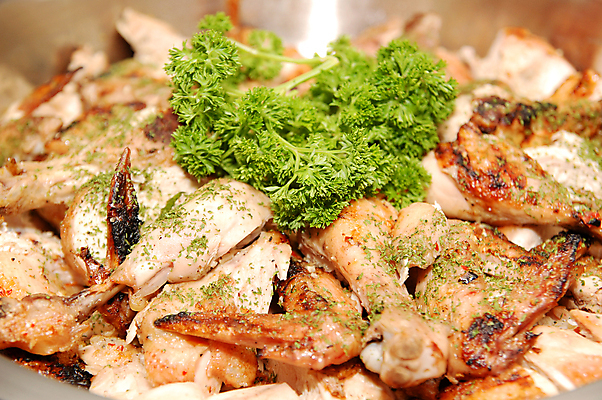 포토 JPG 해외이미지 접시 음식 사람없음 갈색 식사 저녁식사 치킨 맛 그릴 먹기 점심식사 페루 해외포토 식기 컬러 컨셉 모션 주방용품 남아메리카 닭고기요리 파일형식 이미지허브