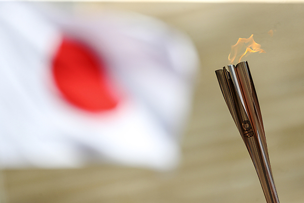 포토 JPG 해외이미지 스포츠 올림픽 불꽃 조명 미술 이벤트 사람없음 여름 글로벌 평화 일본 경쟁 경기장 게임 깃발 손전등 사찰 역사 도쿄 땅 계주 심볼 그리스 그리스인 천연기념물 고고학 제단 해외포토 서양인 계절 교육 유럽 아시아 컨셉 스포츠시설 종교건축 놀이 불 문화예술 육상스포츠 파일형식 자연요소 외국인 건축 나라 시설 인종 사람 이미지허브