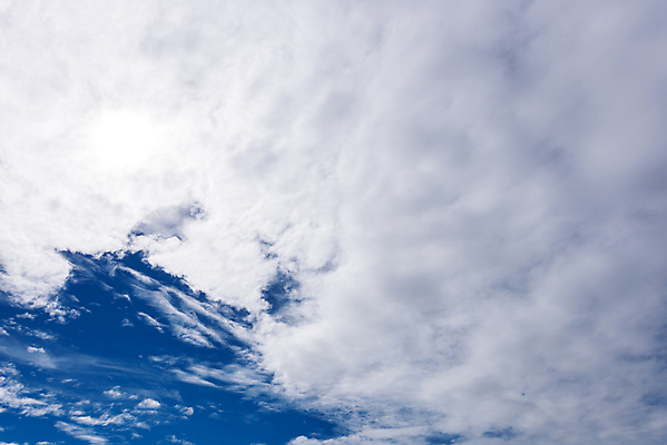 포토 JPG 해외이미지 구름 백그라운드 겨울 패턴 오렌지 자연 벽지 하늘 바람 날씨 그림자 풍경 사람없음 야외 여름 파란색 빛 햇빛 태양 평화 우주 환경 맑음 회색 안개 흰색 물방울 신선 그룹 분위기 천국 솜털 산소 오존 수평선 해외포토 자연요소 계절 컬러 컨셉 무늬 과일 원소 생태계 파일형식 이미지허브