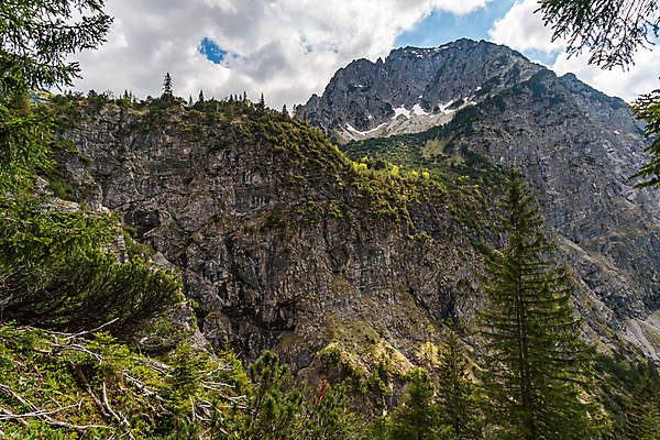 포토 JPG 해외이미지 구름 응시 바다 여행 자연 휴가 휴식 산 건강 파노라마 풍경 사람없음 야외 초록색 물 여름 파란색 얼음 산책 트래킹 폭포 하이킹 시골 보호 정상 숲 언덕 알프스 천국 바이에른 해외포토 자연요소 시선 계절 유럽 컬러 컨셉 레저 독일 촬영기법 생태계 파일형식 이미지허브