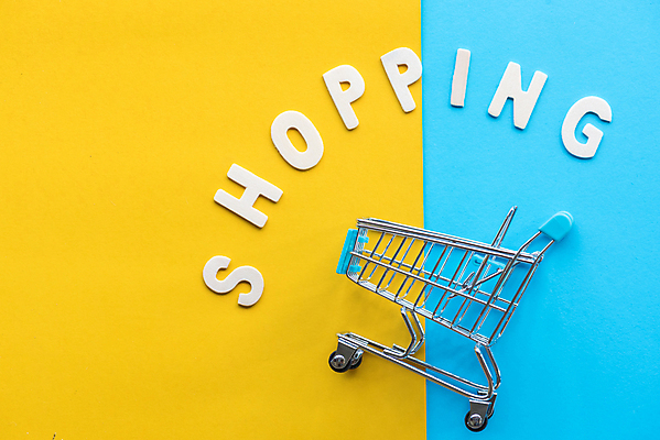 포토 JPG 해외이미지 행복 백그라운드 컨셉 비즈니스 탁자 새로움 주택 사람없음 목재 초록색 스마트폰 쇼핑 상점 금속 카트 미니어처 흰색 떨어짐 연도 소매 온라인 고립 해외포토 나무 감정 컬러 가구 재료 재질 건물 핸드폰 스마트기기 모형 파일형식 이미지허브