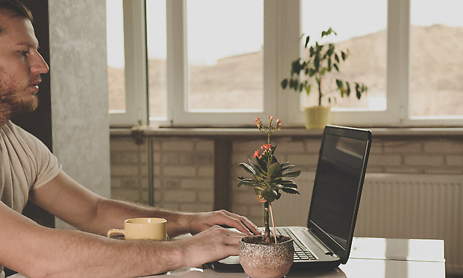 포토 JPG 해외이미지 백인 직업 학생 라이프스타일 여자 교육 남자 행복 종이 어린이 거실 인터넷 비즈니스 학교 가정 청소년 아파트 주택 실내 한명 사람 앉기 성인 10대 책 가로 노트북 스마트폰 스터디 컴퓨터 사무실 독서 주방 자료 방 시험 기록 업무 작업 기술자 연결 사이버 무선전화기 책상 분석 명상 교과서 준비 대학교 온라인 소셜미디어 온라인강의 해외포토 서양인 1 감정 가구 컨셉 모션 교재 내부 건물 생활 전자제품 핸드폰 스마트기기 학습 강의 전화기 파일형식 언택트 이미지허브