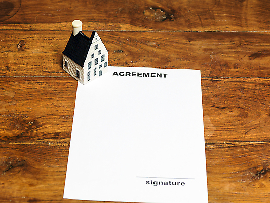 포토 JPG 해외이미지 응시 종이 커피 음료 음식 백그라운드 비즈니스 탁자 아파트 주택 사람없음 컵 빛 컴퓨터 사무실 우주 쪽지 공책 공백 머그컵 정보 달력 키보드 시간 메시지 플랫 구매 쥐 손목시계 책상 문서 페이지 질서 서명 대출 매각 공급 해외포토 식기 시선 시계 가구 장신구 문구용품 건물 금융 전자제품 쇼핑 예절 설치류 파일형식 이미지허브