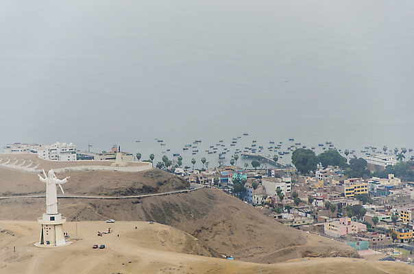 포토 JPG 해외이미지 라이프스타일 남자 스포츠 포즈 자국 자연 산 풍경 경사 사람없음 야외 운동 자전거 경쟁 승차 헬멧 속도 순환 사이클링 바이킹 해외포토 컨셉 모션 건강 사람 생활 바이크 보호장비 육상스포츠 생태계 파일형식 이미지허브