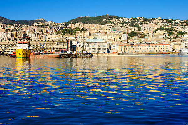 포토 JPG 해외이미지 유럽 바다 여행 새로움 사람없음 물 항구 이탈리아 도시 보트 작음 상인 지중해 기중기 복고 함선 포트 타운 옛날 해외포토 자연요소 나라 컨셉 배_교통 교통시설 중장비 크기 파일형식 이미지허브