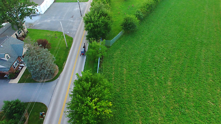 포토 JPG 해외이미지 식물 공원 종교 음식 여행 농업 자연 주택 안테나 파노라마 풍경 사람없음 가로 초록색 파란색 농작물 농장 미국 시골 숲 유모차 외양간 드론 사일로 조감도 해외포토 공공시설 산업 컬러 북아메리카 통신 촬영기법 건물 아기용품 생태계 파일형식 이미지허브