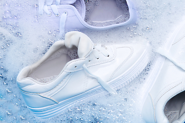 포토 JPG 해외이미지 운동화 사람없음 빨래 비누거품 해외포토 신발 가사 거품 파일형식 이미지허브