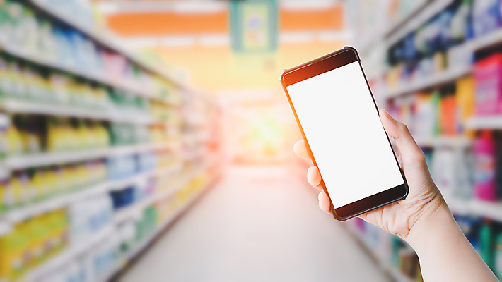 포토 JPG 해외이미지 라이프스타일 손 백그라운드 컨셉 인터넷 비즈니스 통신 모바일 실내 사람 사람없음 내부 스마트폰 핸드폰 세일 상점 디지털 스크린 공백 터치 잡기 시장 어플리케이션 구매 소프트포커스 연결 쇼핑몰 무선전화기 전화기 고객 스마트 상업 소매 온라인 슈퍼마켓 목업 해외포토 모션 촬영기법 생활 신체부위 전자제품 스마트기기 쇼핑 파일형식 이미지허브