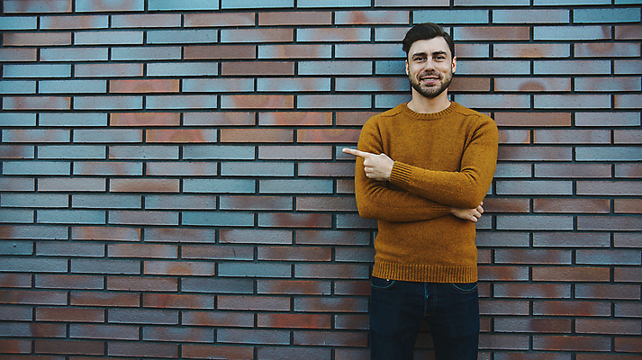 포토 JPG 해외이미지 학생 손 응시 남자 행복 얼굴 벽 백그라운드 비즈니스 손가락 태국 성공 한명 서기 사람 동양인 손짓 성인 옆모습 놀람 가리킴 표현 자신감 방향 긍정 인도네시아 팔 보여주기 말레이시아 반응 카피스페이스 해외포토 1 시선 감정 아시아 뷰포인트 컨셉 모션 표정 인종 신체부위 공백 파일형식 이미지허브