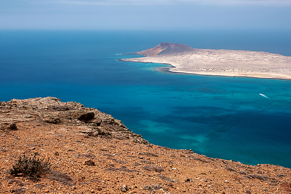 포토 JPG 해외이미지 공원 유럽 바다 섬 여행 자연 하늘 휴가 산 안테나 파노라마 풍경 사람없음 야외 물 여름 파란색 여행객 스페인 언덕 화산 대서양 발견 스페인어 절정 해외포토 자연요소 계절 공공시설 나라 컬러 통신 촬영기법 사람 생태계 파일형식 이미지허브