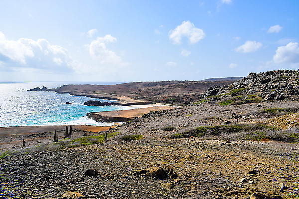 포토 JPG 해외이미지 공원 모래 파도 바다 섬 여행 백그라운드 자연 하늘 날씨 휴가 국립공원 풍경 사람없음 야외 물 여름 파란색 여행객 맑음 바위 동굴 당구 내추럴 전국 해외포토 자연요소 계절 공공시설 컬러 사람 구기 돌_바위 생태계 파일형식 이미지허브
