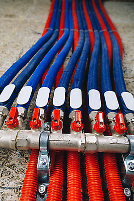 포토 JPG 해외이미지 산업 새로움 주택 따뜻함 사람없음 내부 빨간색 물 파란색 태양 뷰티 꼬리표 금속 힘 방 장비 에너지 흰색 작업 뜨거움 플라스틱 난방기 철 순환 시스템 난방 공학 골절 독립 보일러 수집가 철강 해외포토 자연요소 직업 교육 컬러 컨셉 의학 모션 재질 건물 라벨 난방용품 파일형식 이미지허브