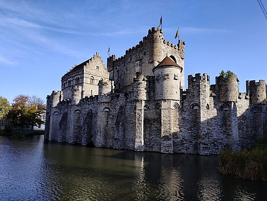포토 JPG 해외이미지 주간 나무 식물 건축양식 거리 주택 풍경 사람없음 건물 물 햇빛 반사 수확 역사 재산 질감 복고 운하 벨기에 시들음 구식 옛날 힙스터 해외포토 자연요소 건축물 패션 건축 농업 금융 태양 서유럽 파일형식 이미지허브