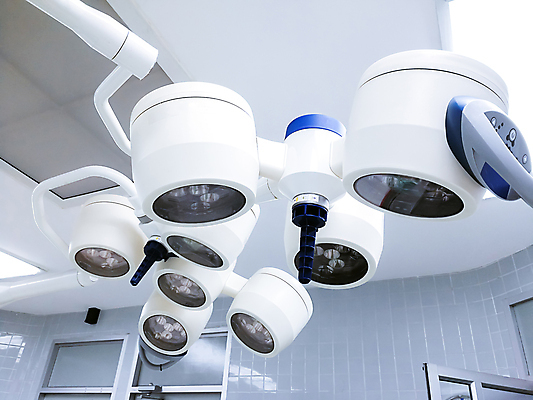 포토 JPG 해외이미지 부분 탁자 실내 건강 병원 사람없음 가로 빛 컴퓨터 약 모니터 방 장비 과학기술 기구 침대 긴급 수술 맥박 질병 플라스틱 오브젝트 서비스 감시 외과 병실 빛망울 순서 돌봄 위생관리 절개 치유 해외포토 가구 의학 모션 재질 기술 관리 내부 치료 전자제품 파일형식 이미지허브