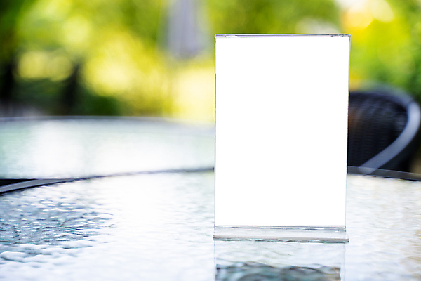 포토 JPG 해외이미지 템플릿 배너 종이 음식 백그라운드 일러스트 비즈니스 탁자 선반 프레임 텐트 서기 이벤트 사람없음 내부 목재 라벨 판매 상점 식당 저녁식사 공백 카페 정보 흰색 바 신용카드 상품 소프트포커스 인쇄 플라스틱 계산대 오브젝트 사인 메뉴 진열장 질서 카페테리아 거짓 고립 보유 목업 아크릴 해외포토 나무 컬러 가구 재료 모션 재질 촬영기법 캠핑도구 금융 식사 예절 파일형식 이미지허브