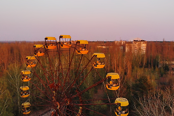 포토 JPG 해외이미지 건축양식 자연 거리 엑스레이 안테나 파노라마 풍경 사람없음 건물 도시풍경 환경 일몰 도시 사건 버리기 그네 부식 영토 타운 회전목마 원자력 깨짐 방사능 방사선 생태학 재앙 해외포토 건축물 교육 건축 컨셉 통신 의학 모션 촬영기법 노을 에너지 놀이기구 생태계 파일형식 이미지허브
