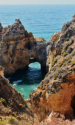 포토 JPG 해외이미지 유럽 모래 바다 여행 자연 하늘 휴가 휴식 파노라마 풍경 사람없음 야외 물 여름 파란색 여행객 절벽 만 개울 포르투갈 암초 내추럴 생태학 웅장함 해외포토 자연요소 계절 교육 나라 컬러 컨셉 촬영기법 사람 강 생태계 파일형식 이미지허브