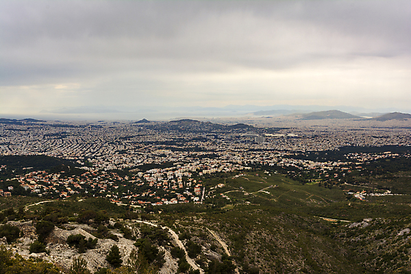 포토 JPG 해외이미지 구름 계절 유럽 바다 여행 하늘 산 주택 파노라마 풍경 사람없음 야외 건물 초록색 도시풍경 봄 도시 그리스 언덕 아테네 산봉우리 뿌연 수평선 해외포토 자연요소 건축물 나라 컬러 촬영기법 봉우리 파일형식 이미지허브