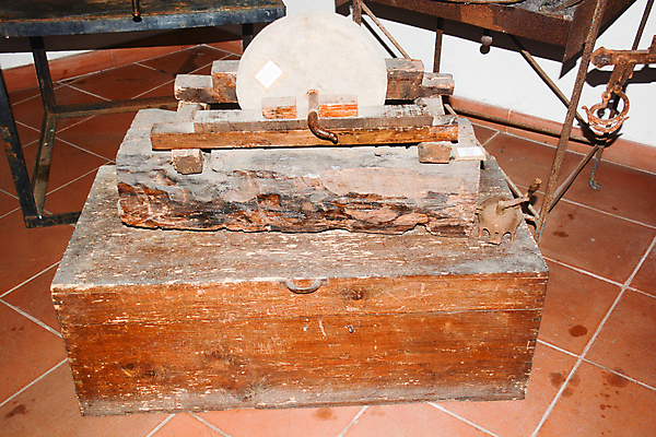 포토 JPG 해외이미지 사람없음 골동품 도구 오브젝트 고물 해외포토 파일형식 이미지허브