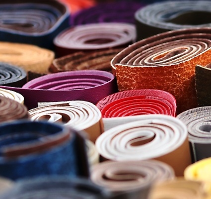 포토 JPG 해외이미지 디자인 드레스 옷 백그라운드 셔츠 패턴 비즈니스 표면 넥타이 추상 정장 사람없음 빨간색 초록색 파란색 빛 컬러풀 유행 쌓기 상점 청바지 직물 면 커튼 시장 고급 우아함 매끈함 실크 질감 구김 접기 스타일 카피스페이스 해외포토 잡화 컬러 컨셉 상의 무늬 바지 모션 공백 감각 파일형식 이미지허브