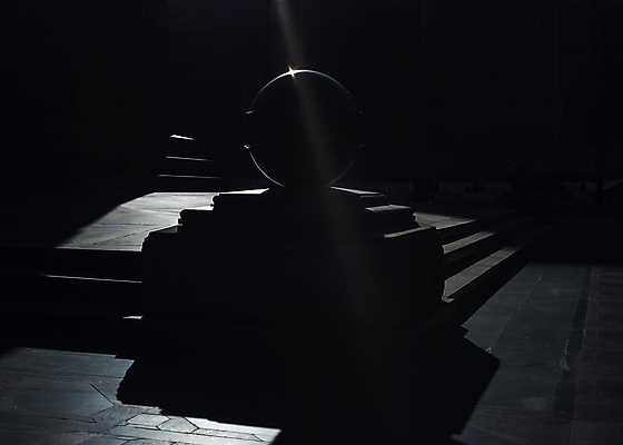 포토 JPG 해외이미지 구름 디자인 백그라운드 자연 하늘 추상 전등 사람없음 물 파란색 빛 검은색 수중 어둠 무대 광선 흰색 장면 폭풍 스포트라이트 해외포토 자연요소 컬러 무늬 날씨 조명 생태계 파일형식 이미지허브