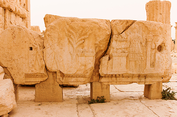 포토 JPG 해외이미지 문화 사람없음 태양 여행객 일몰 도시 성 무역 폐허 전쟁 기념물 그리스인 고고학 로마인 시리아 오아시스 제국 해외포토 자연요소 서양인 건축물 교육 산업 중동 사람 인종 노을 파일형식 이미지허브