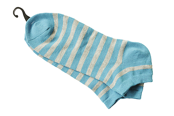 포토 JPG 해외이미지 드레스 옷 남자 백그라운드 2 포장 장신구 추상 새로움 양말 따뜻함 사람없음 옆모습 유행 어둠 회색 흰색 직물 면 쌍 옷걸이 날씬함 부드러움 양모 고립 양발 스타일 해외포토 뷰포인트 컬러 컨셉 무늬 사람 감각 몸매 파일형식 이미지허브