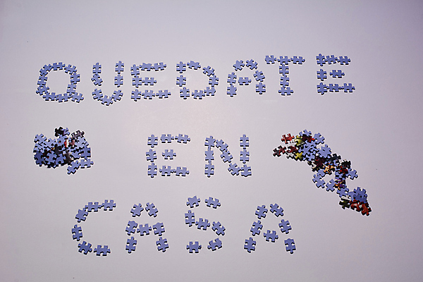 포토 JPG 해외이미지 모양 손 조각 과학 백그라운드 컨셉 생각 부분 성공 협력 함께함 건강 경고 사람없음 파란색 약 중국 게임 작업 퍼즐 호흡기관 바이러스 질병 연결 위험 생물학 미생물 문제 해결 경보 고립 백신 에이즈 전염병 해외포토 교육 아시아 컬러 의학 놀이 생물 신체부위 장기_의학 파일형식 이미지허브