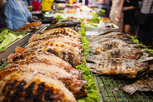 포토 JPG 해외이미지 라이프스타일 접시 행복 도로 가족 태국 밥 조개 새우 거리 주택 건강 육류 어류 요리 사람 사람없음 야외 파티 상점 식당 식사 저녁식사 방 게 시장 그릴 구매 야간 먹기 배고픔 해산물 메뉴 시작 방콕 카레 점심식사 매각 뷔페 스타일 해외포토 자연요소 식기 감정 아시아 길 음식 식재료 관계 교통시설 모션 주방용품 어패류 갑각류 이벤트 건물 생활 쇼핑 수중동물 파일형식 이미지허브