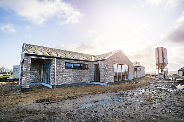 포토 JPG 해외이미지 전통 유럽 산업 벽 건축양식 창문 가족 하늘 지붕 벽돌 새로움 주택 사람없음 건물 세일 도시 업무 재산 고급 오솔길 땅 타일 투자 시멘트 커뮤니티 타운 발판 개발 건축업자 계약자 교외 진짜 콘크리트 해외포토 건축물 건축 나라 길 컨셉 비즈니스 관계 금융 작업 계약 파일형식 이미지허브