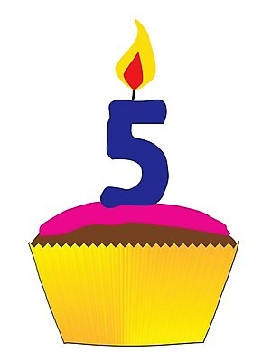 EPS 해외이미지 1 행복 분홍색 일러스트 디저트 사탕 미술 그래픽 갈색 케이크 얼음 축하 대접 생일 작음 컵케이크 굽기 그림 5 식용 해외일러스트 자연요소 기념일 감정 음식 컬러 컨셉 문화예술 숫자 크기 구이 파일형식 벡터 이미지허브
