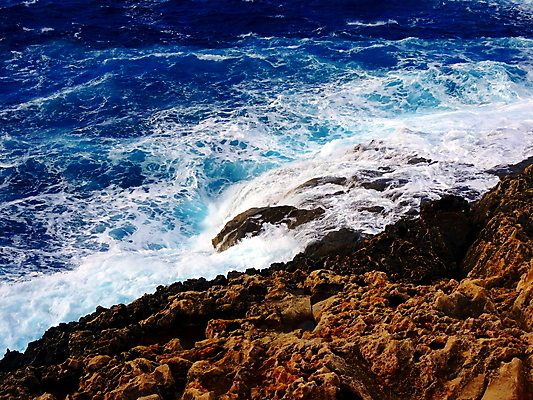 포토 JPG 해외이미지 파도 바다 자연 사람없음 물 파란색 거품 절벽 흰색 지중해 암초 해외포토 자연요소 컬러 생태계 파일형식 이미지허브