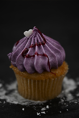 포토 JPG 해외이미지 종이 음식 백그라운드 크리스마스 다이어트 탁자 휴가 디저트 새해 기념 사람없음 장식 컵 파티 과자 케이크 보라색 얼음 희망 빵집 축하 신선 생일 고급 달콤 맛 컵케이크 굽기 먹기 크림 블루베리 머핀 칼로리 버터 정물화 페스츄리 핸드메이드 프로스팅 해외포토 자연요소 식기 기념일 감정 빵 컬러 가구 컨셉 과일 모션 건강 이벤트 상점 구이 그림 제빵 파일형식 이미지허브