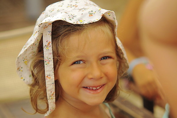 포토 JPG 해외이미지 백인 1 라이프스타일 응시 여자 행복 얼굴 어린이 백그라운드 가족 건강 사랑 한명 사람 소년 기쁨 흰색 표현 아기 신생아 닫기 달콤 작음 걸음마 고립 돌봄 천진난만 해외포토 서양인 시선 남자 감정 컬러 컨셉 관계 모션 생활 신체부위 맛 크기 파일형식 이미지허브