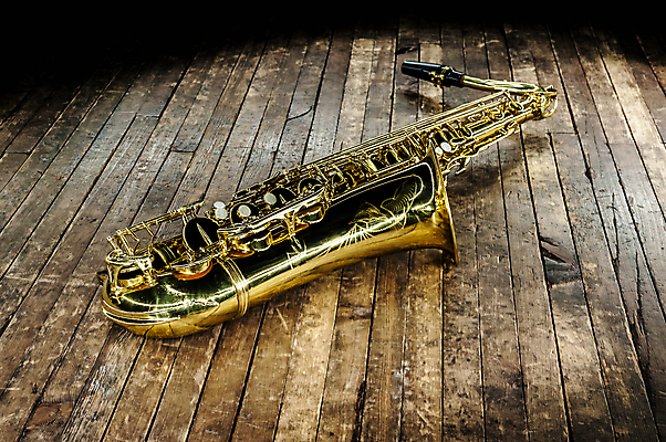 포토 JPG 해외이미지 음악 백그라운드 컨셉 놀이 바람 미술 사람없음 목재 빛 노란색 금속 소리 콘서트 공연 음악가 장비 무대 종 기구 악단 황금 클래식 색소폰 오브젝트 예술가 장면 재즈 놋쇠 뮤지컬 블루스 플레이어 스타일 해외포토 자연요소 나무 직업 컬러 재료 재질 날씨 문화예술 이벤트 목관악기 파일형식 이미지허브