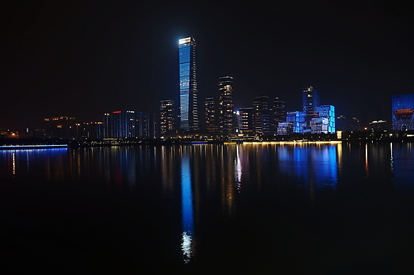 포토 JPG 해외이미지 풍경 사람없음 건물 마을 탑 드럼 굴곡 뗏목 해외포토 건축물 교통수단 배_교통 타악기 파일형식 이미지허브