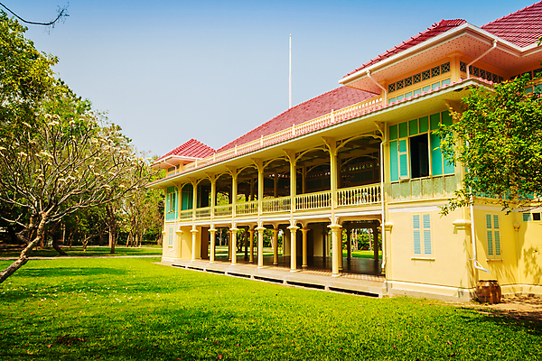포토 JPG 해외이미지 구름 아시아 바다 분홍색 여행 백그라운드 골프 건축양식 태국 자연 하늘 호텔 휴가 휴식 주택 풍경 사람없음 건물 초록색 물 여름 파란색 노란색 궁전 흰색 도시 왕 장면 옛날 스타일 해외포토 자연요소 건축물 계절 건축 나라 컬러 컨셉 고건축 숙소 구기 생태계 파일형식 이미지허브