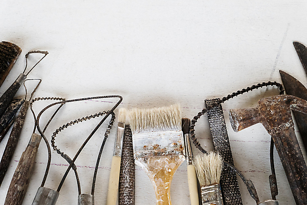 포토 JPG 해외이미지 조각 백그라운드 기술 창조 미술 취미 사람없음 목재 세트 쌓기 금속 침묵 페인트 장비 도구 공구 붓 업무 도자기 그룹 작업실 칼 망치 자르기 공예 오브젝트 그림 질감 날카로움 예술가 위치 점토 DIY 조각가 커터 핸드메이드 해외포토 나무 재료 모션 재질 문화예술 소리 작업 파일형식 이미지허브