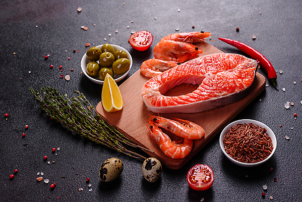 포토 JPG 해외이미지 접시 음식 탁자 요리 사람없음 신선 레몬 허브 해산물 소금 연어 로즈메리 해외포토 식물 식기 가구 과일 어류 파일형식 이미지허브