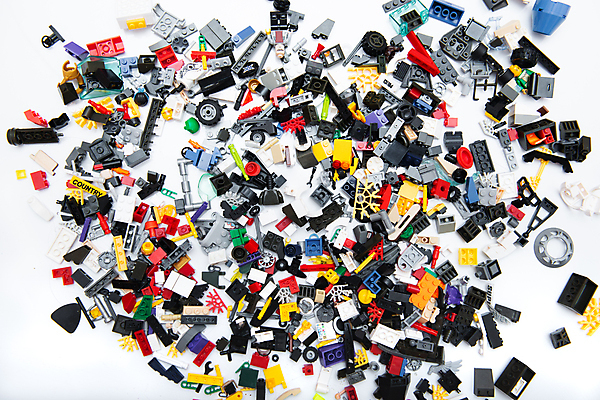 포토 JPG 해외이미지 모양 디자인 교육 어린이 백그라운드 컨셉 텍스트 부분 가족 놀이 벽돌 프레임 소년 사람없음 건물 빨간색 초록색 파란색 컬러풀 장난감 노란색 우주 블록 유치원 게임 흰색 아기 정상 플라스틱 디자이너 심볼 큐브 오브젝트 정사각형 조립 개발 고립 해외포토 도형 직업 건축물 남자 컬러 관계 재질 사람 파일형식 이미지허브