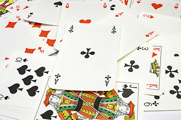 포토 JPG 해외이미지 사람없음 트럼프 도박 가득함 포커 해외포토 놀이용품 게임 파일형식 이미지허브