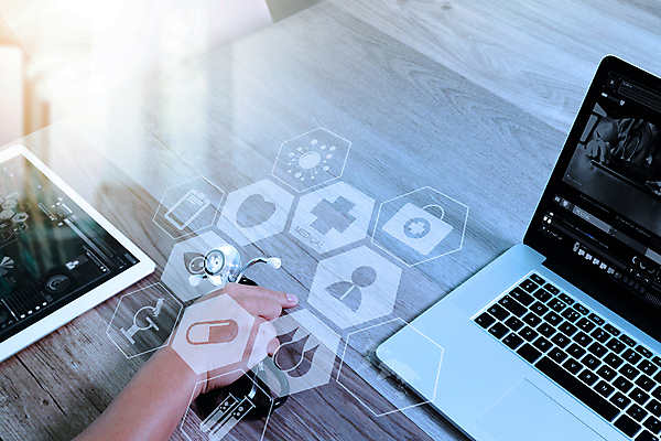 포토 JPG 해외이미지 직업 학생 교육 유니폼 청진기 성공 건강 병원 가면 사람 사람없음 건물 치료 약 방 고통 장비 환자 간호사 의사 코트 흰색 기구 긴급 업무 도움 수술 질병 책상 외과 돌봄 살균 해외포토 건축물 옷 감정 컬러 가구 컨셉 의학 의료기기 모션 외투 의료진 작업 파일형식 이미지허브